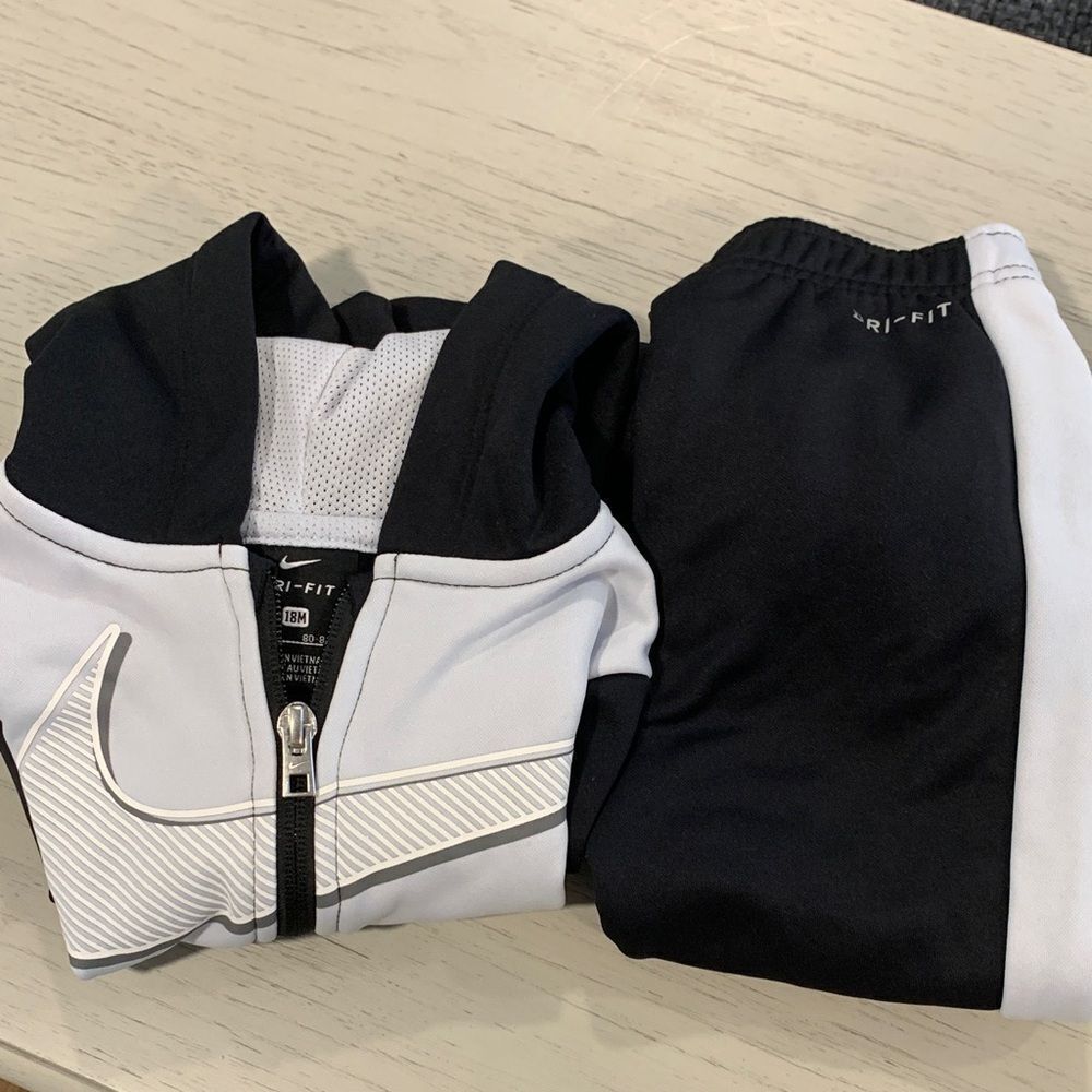 Nike Kids Black and White Dri-FIT Hoodie Set